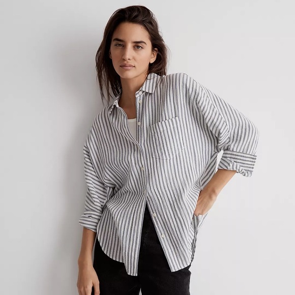 Madewell Tops - Madewell Oversized Ex-Boyfriend button down shirt in Mullins Stripe size M